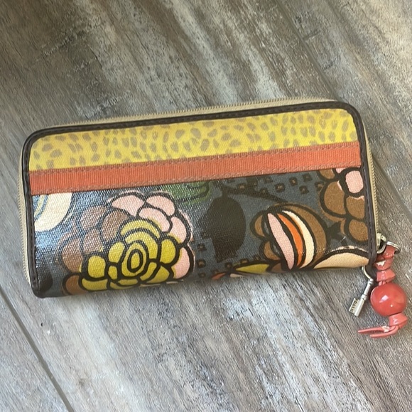 Vintage Fossil Key - Per Wallet - Picture 2 of 10